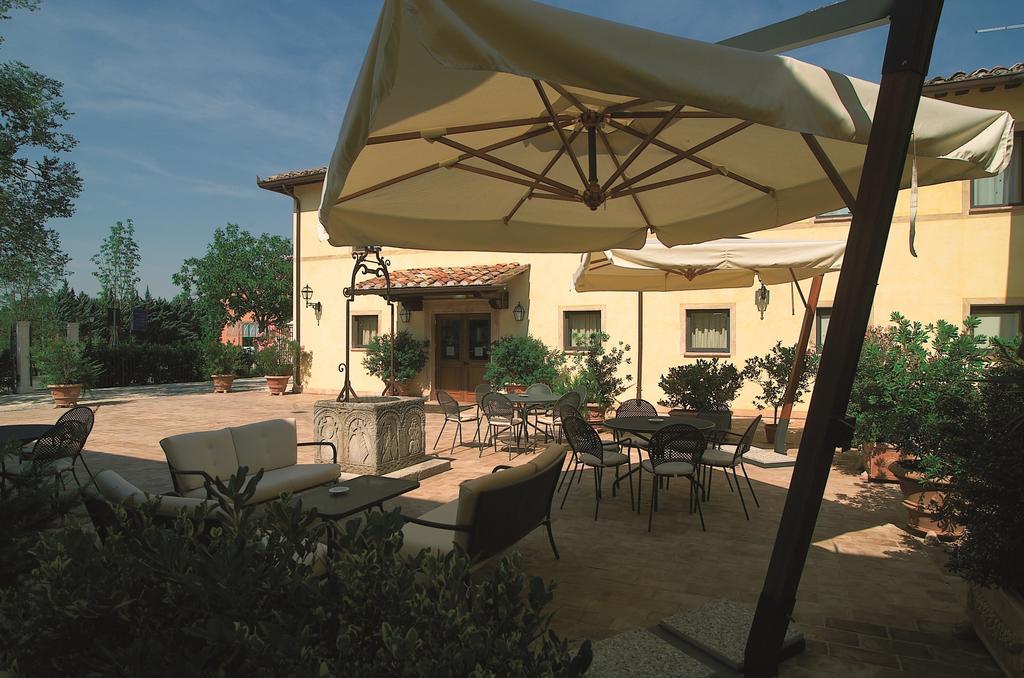 Relais Dell'Olmo Hotel Perugia Exterior photo